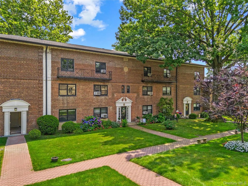 20 Manchester Road # 2l, Eastchester
