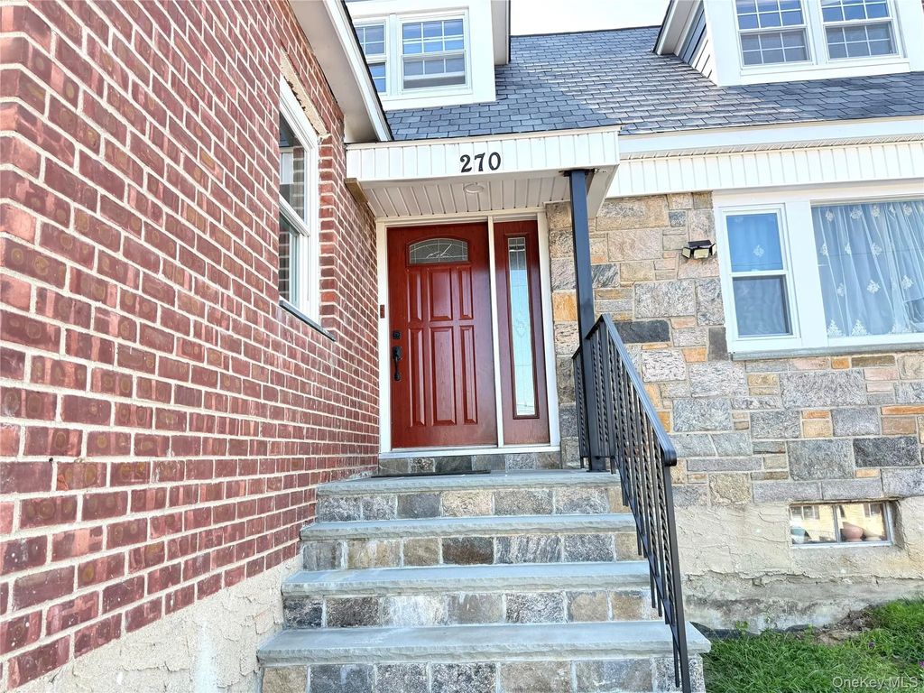 270 Gainsborg Avenue E # 2nd Floor, West Harrison