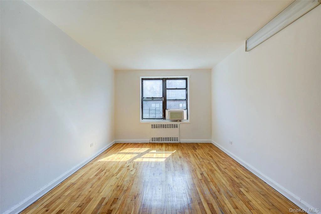 34-20 78th Street # 4j, Jackson Heights