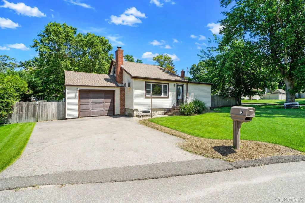 12 Sycamore Road, Rocky Point