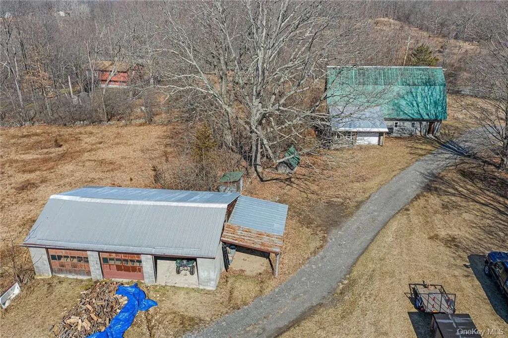 202 Midland Lake Road # Barn, Middletown