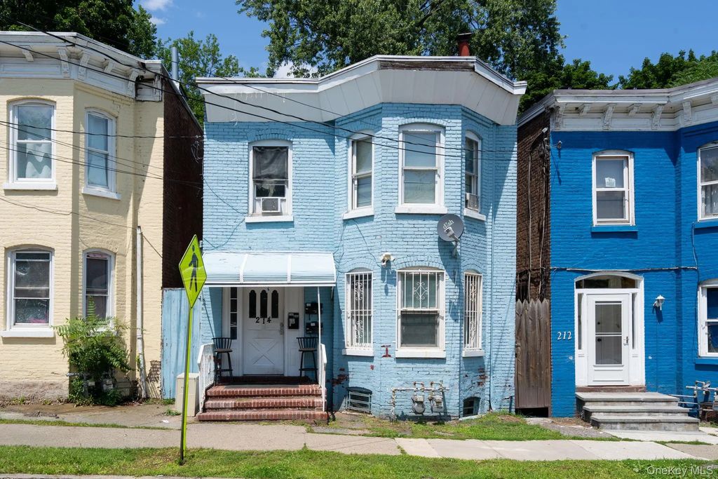 214 Renwick Street, Newburgh