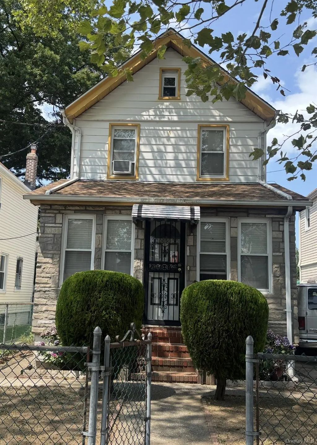 20953 111th Avenue, Queens Village