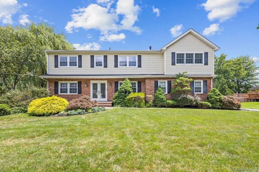 16 Yale Drive, New City