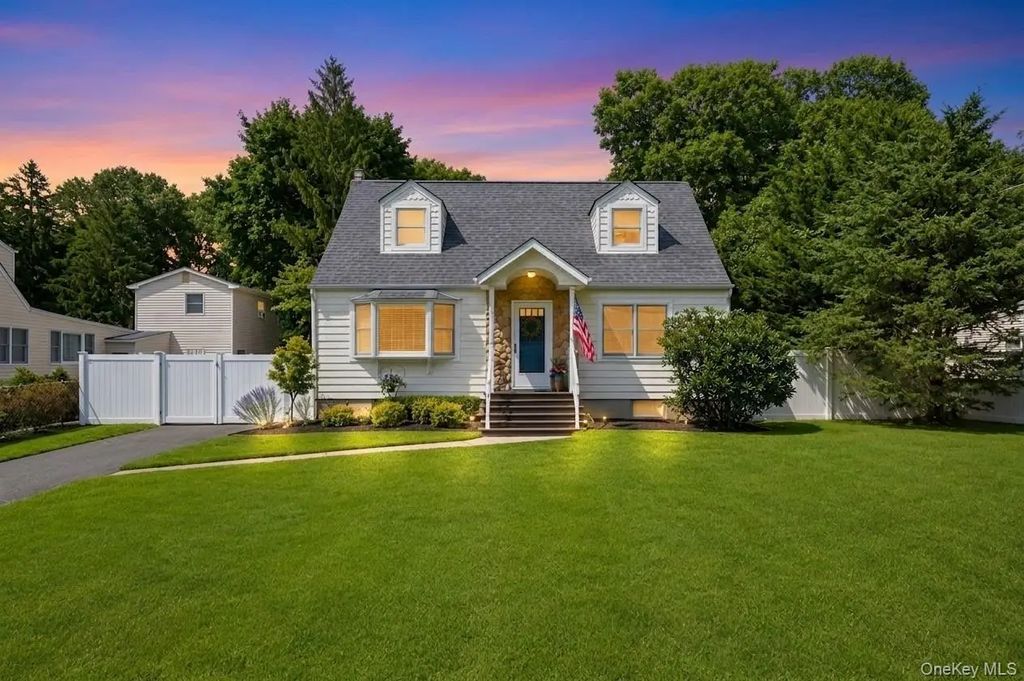 21 Wilson Avenue, Nesconset