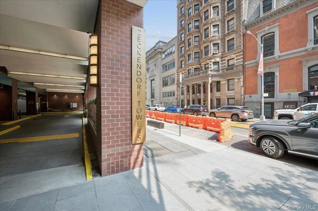 1 Irving Place # U16e, New York (Manhattan)