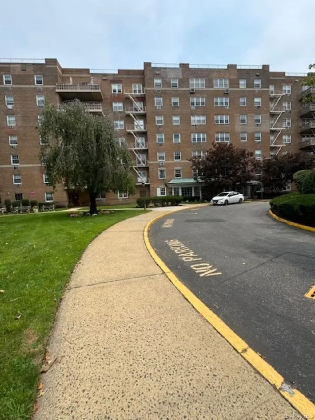 151-15 84th Street # 5n, Howard Beach