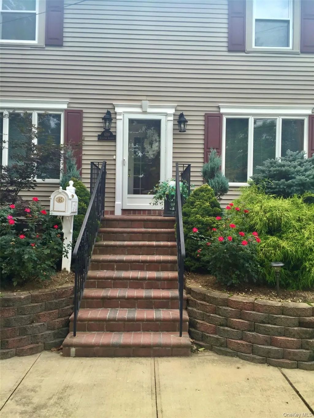 689 Stanton Avenue, North Baldwin