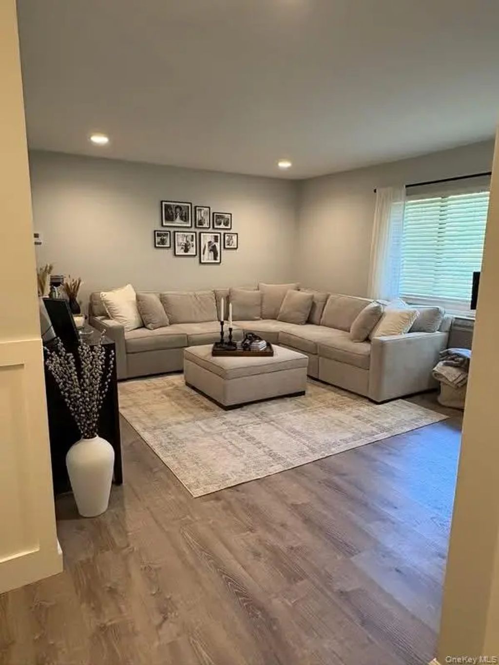 59 Richmond Boulevard # 3b, Ronkonkoma
