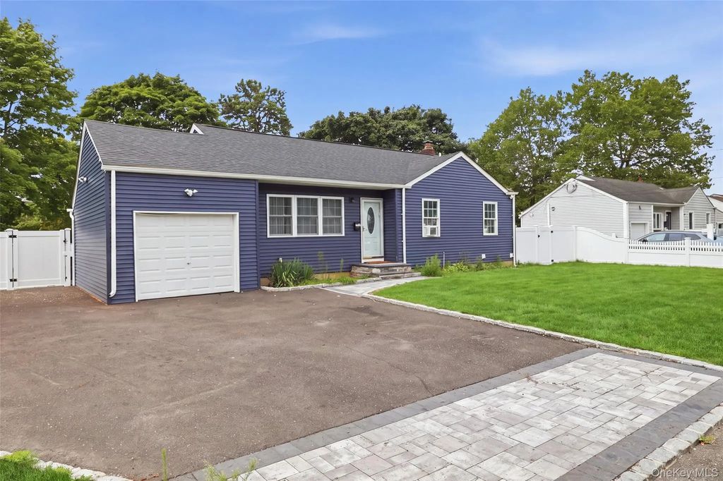 308 Hancock Street, Brentwood