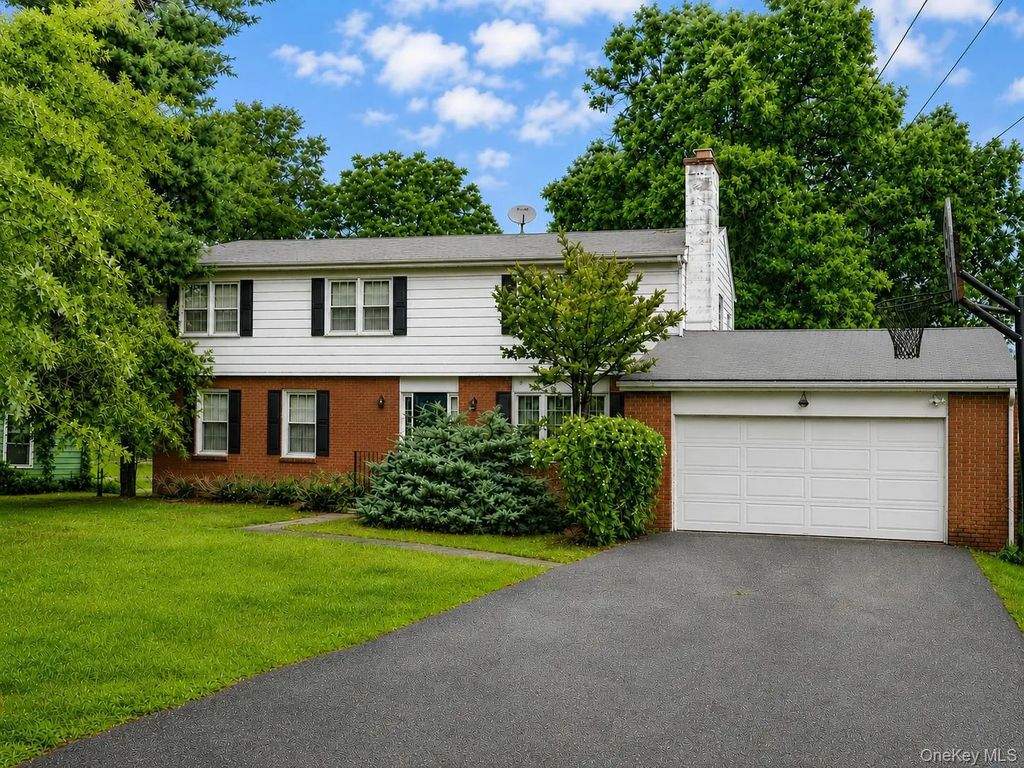 37 Hagan Drive, Poughkeepsie