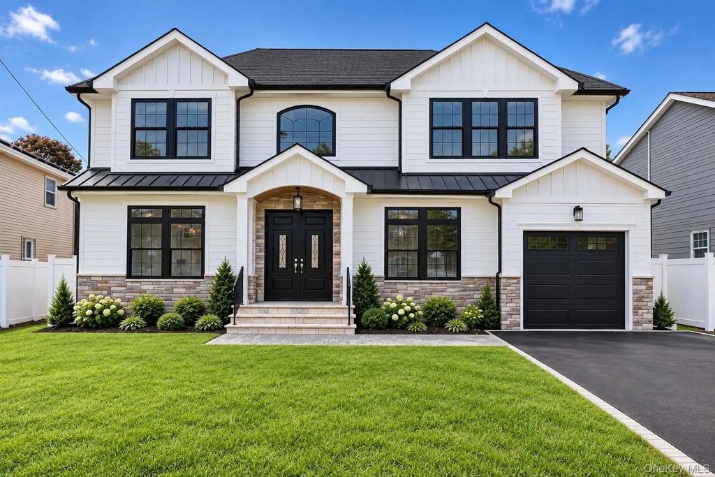 3380 Silverton Avenue, Wantagh