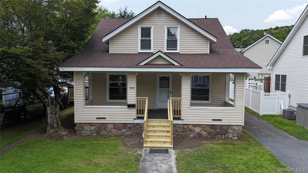 104 N Orange Street, Port Jervis
