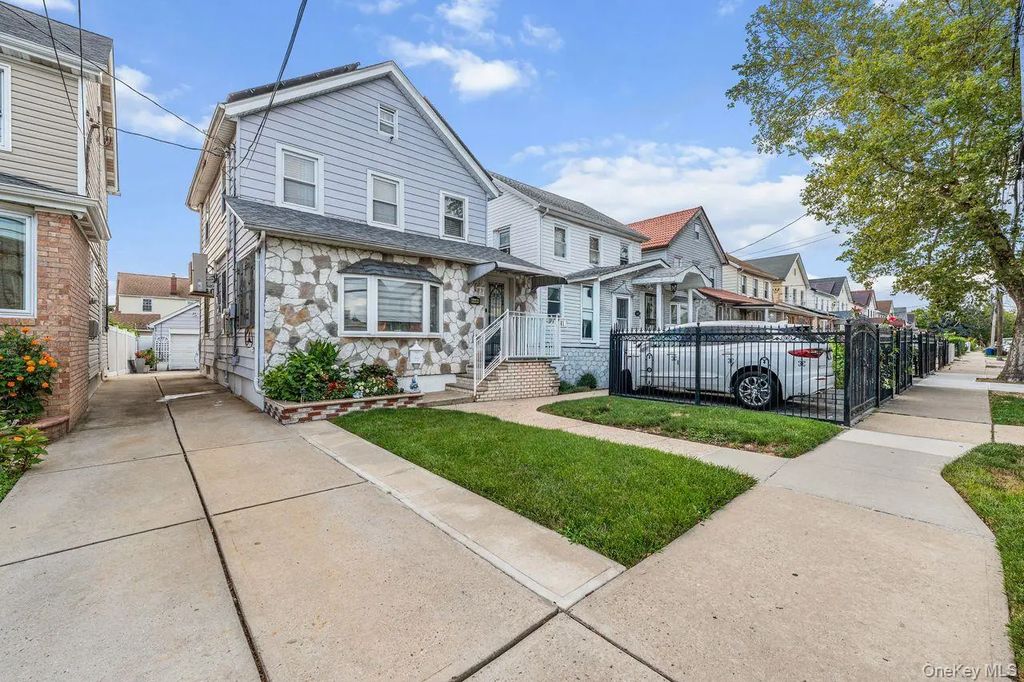 9446 214th Place, Queens Village