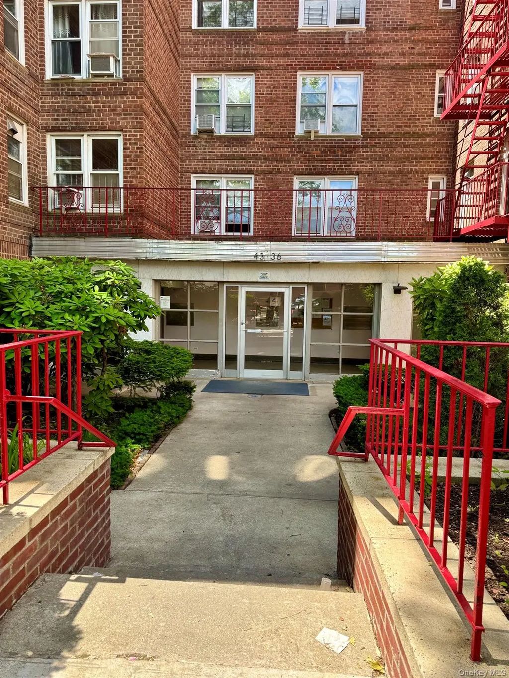 43-36 Robinson Street # 3l, Flushing