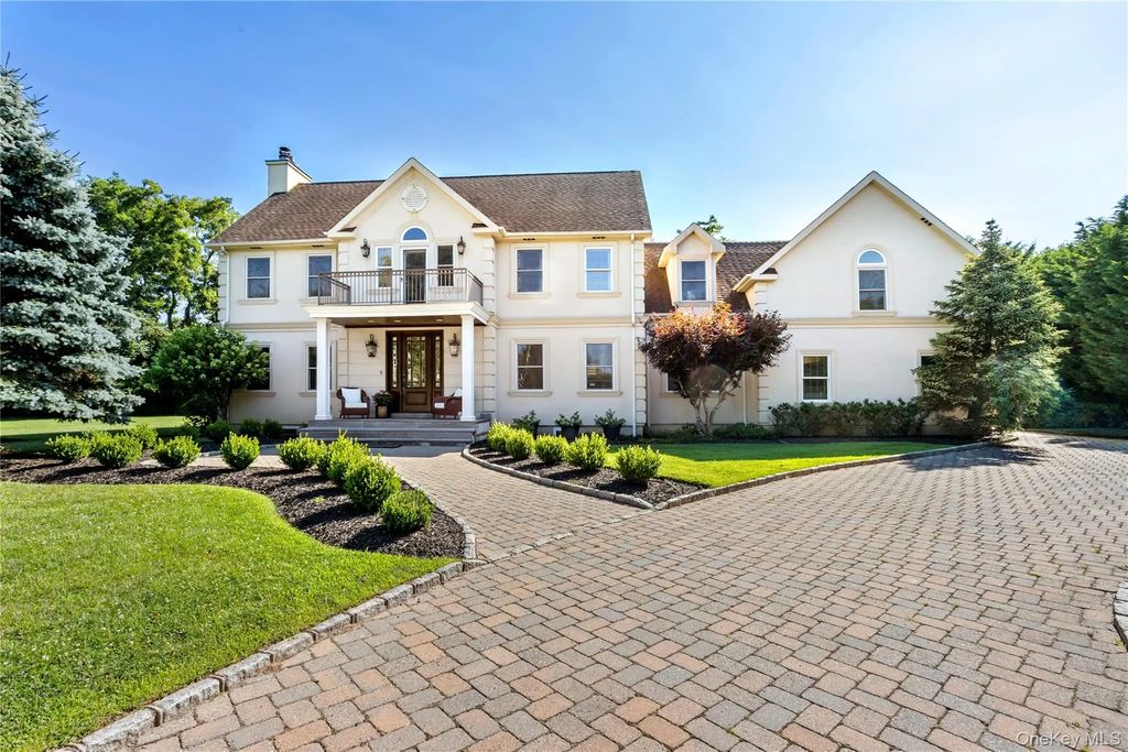 705 Gus Drive, East Marion