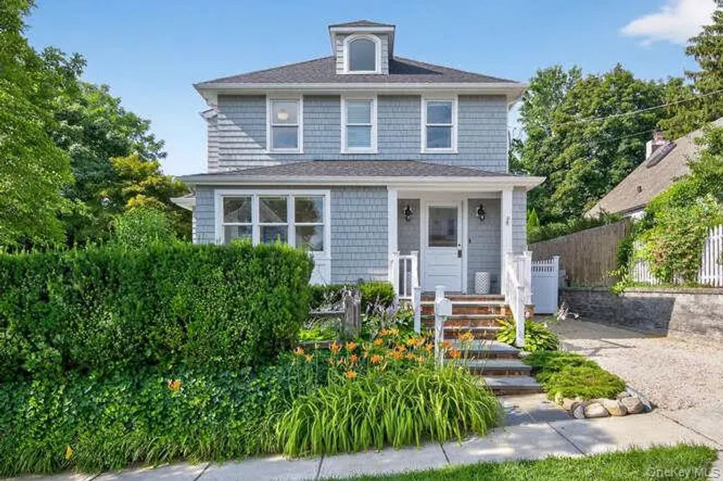 25 Soundview Avenue, Locust Valley