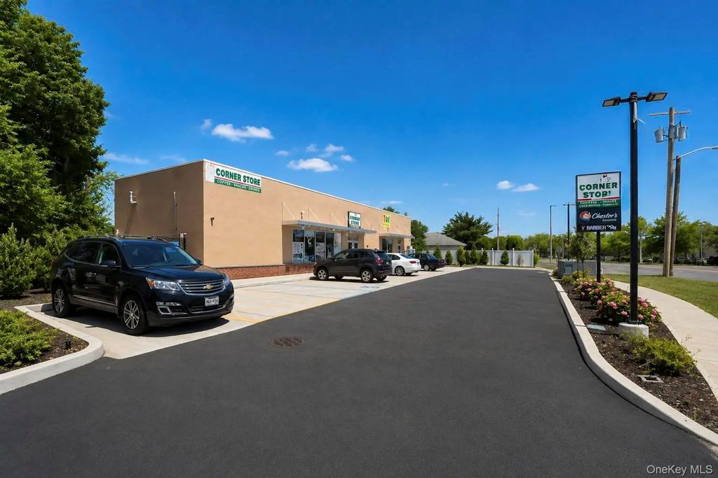 1234 Stewart Avenue, Bethpage