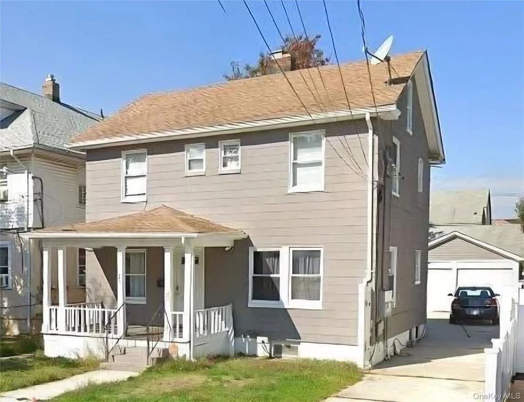 25 Webb Avenue, Hempstead