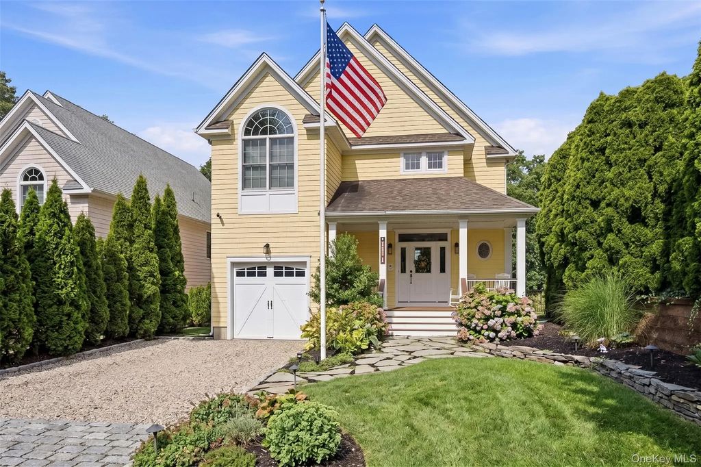114 Eatons Neck Road, Northport