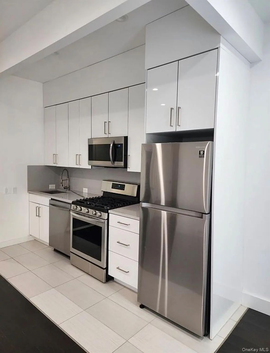 1440 31st Avenue # 1r, Astoria