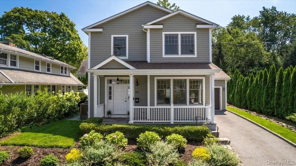 42 Orchard Drive, Rye