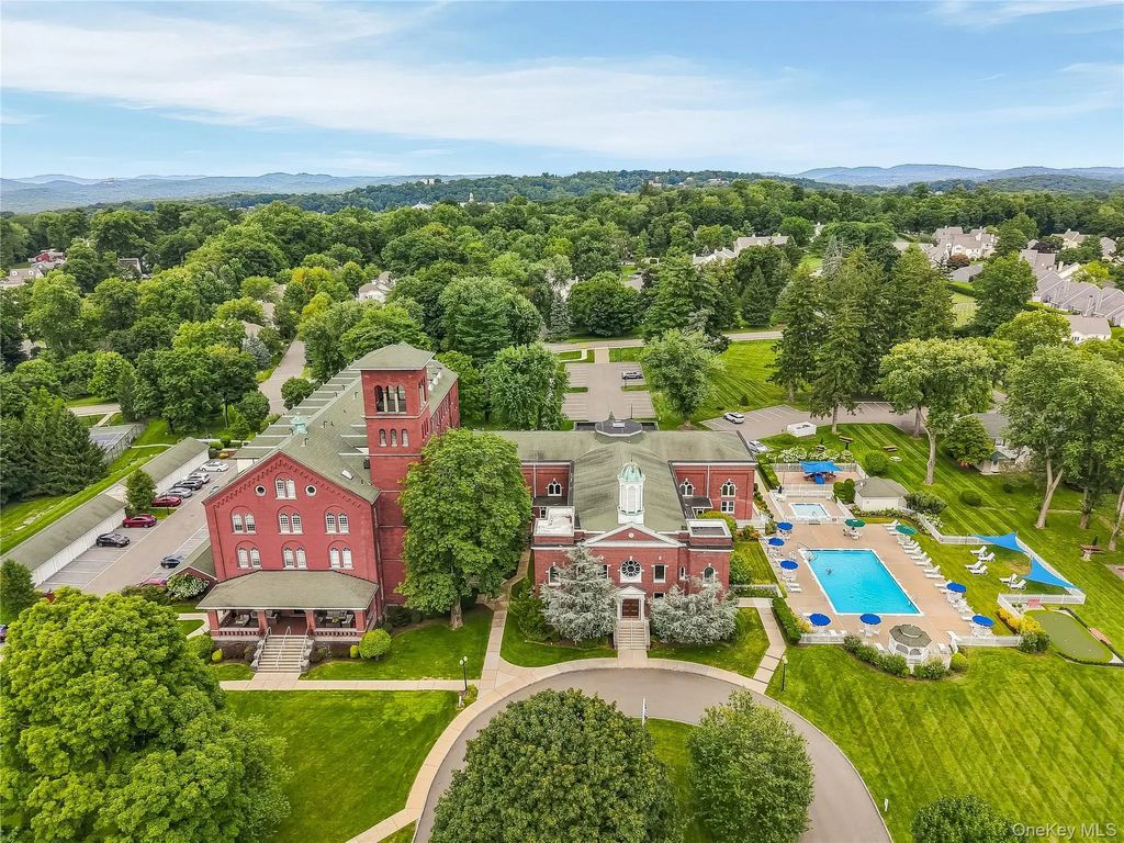 4001 Hickory Court, Peekskill