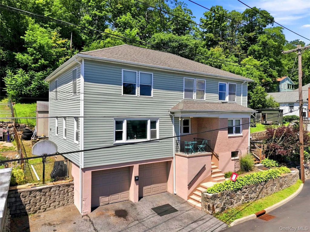 94 Mearns Avenue, Highland Falls
