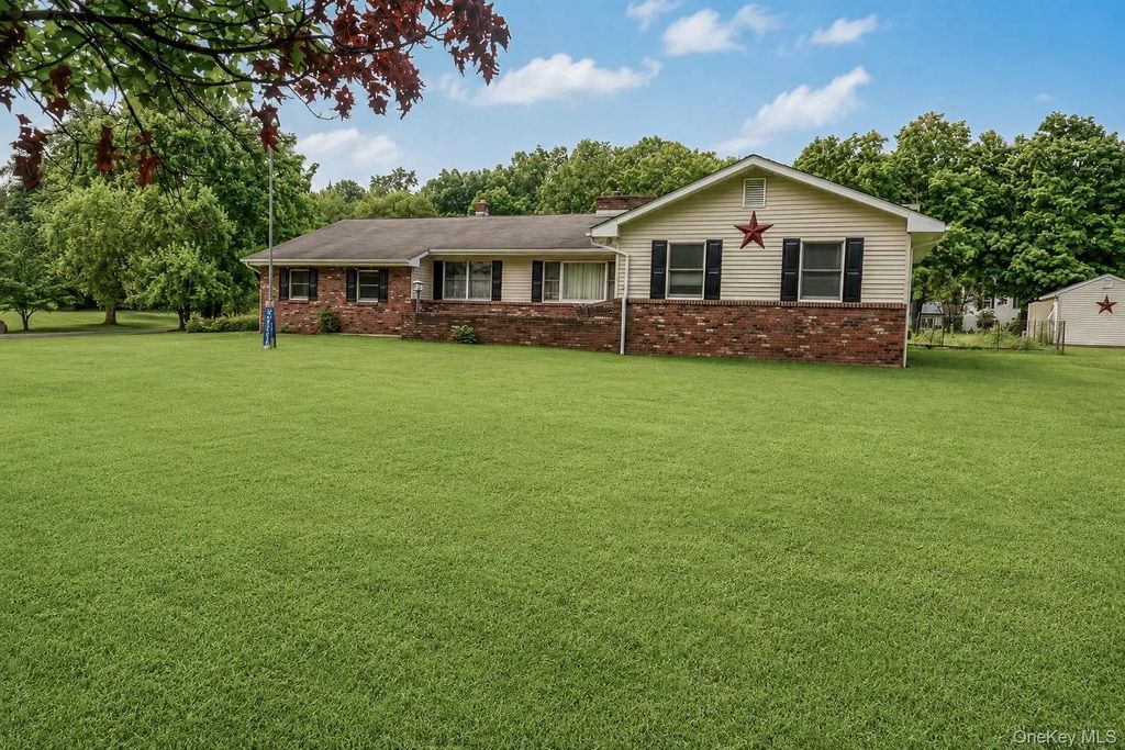 2 Schrempp Lane, Pine Bush