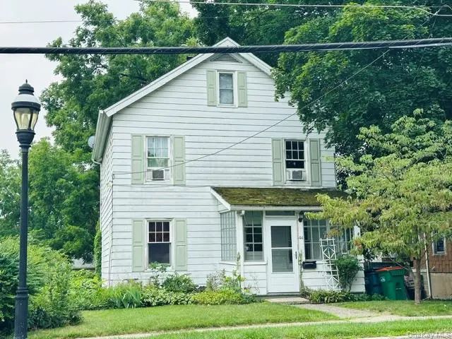 44 Davis Avenue, Poughkeepsie