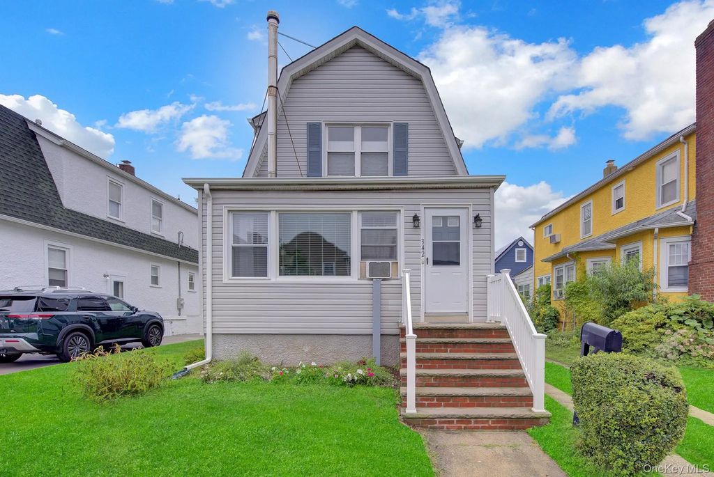 342 E Walnut Street, Long Beach