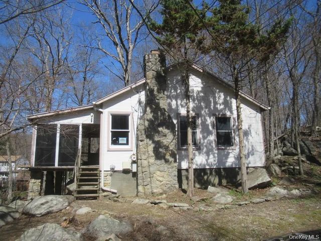 58 Hillside Drive, Mahopac