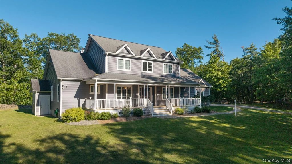 33 Cranberry Lane, Saugerties
