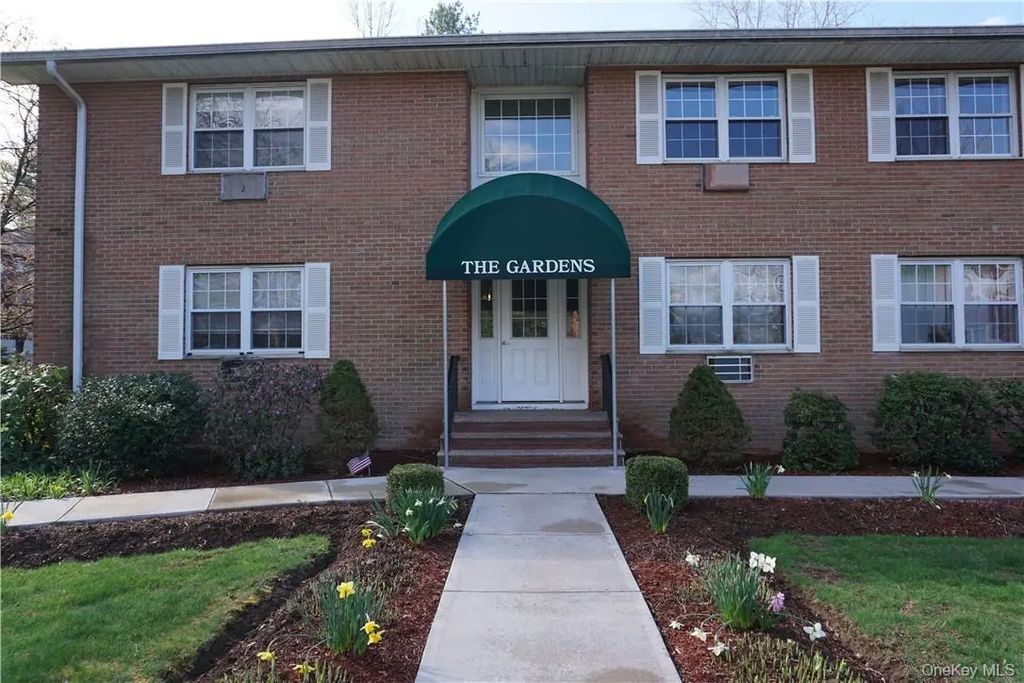 260 West Street # A8, Mount Kisco