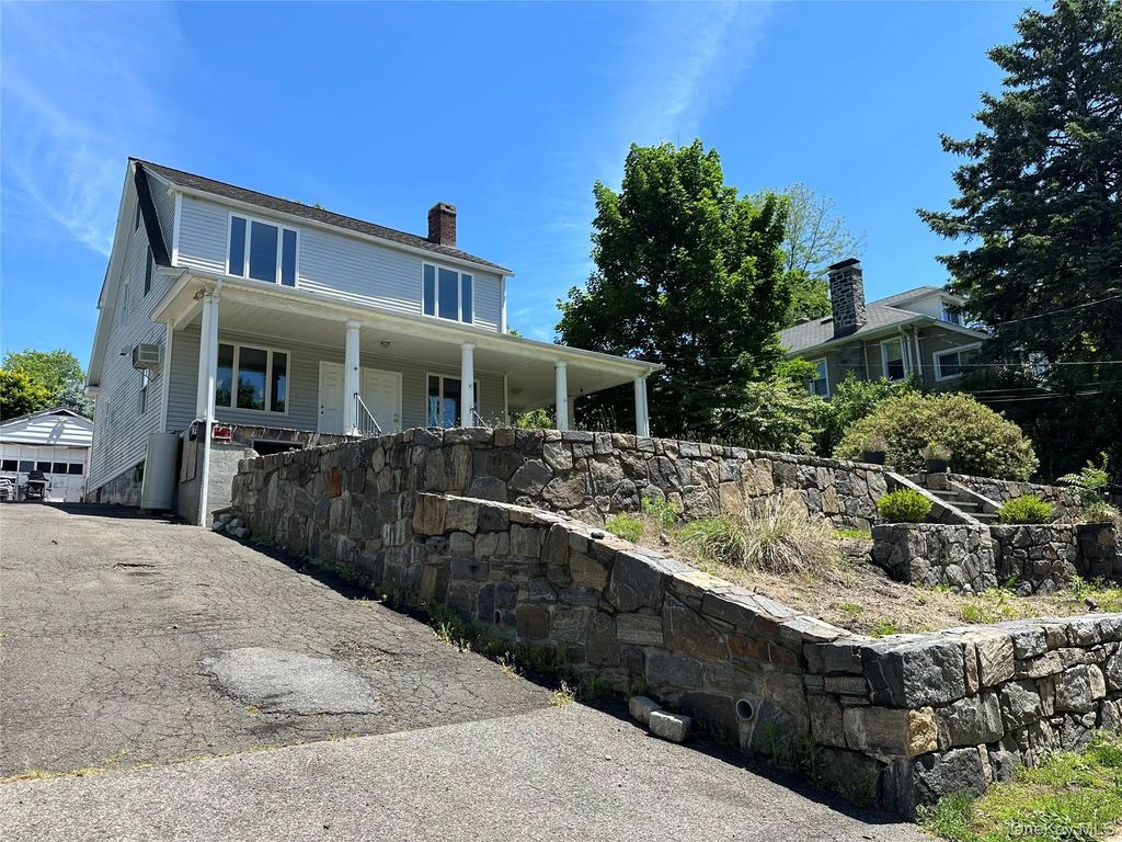 47 Grandview Avenue, Dobbs Ferry