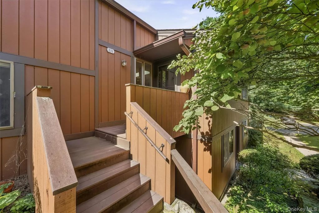 231 Martling Avenue, Tarrytown