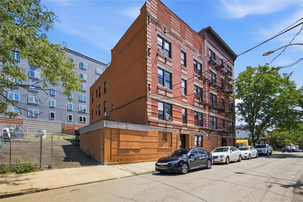 256-258 Woodworth Avenue, Yonkers