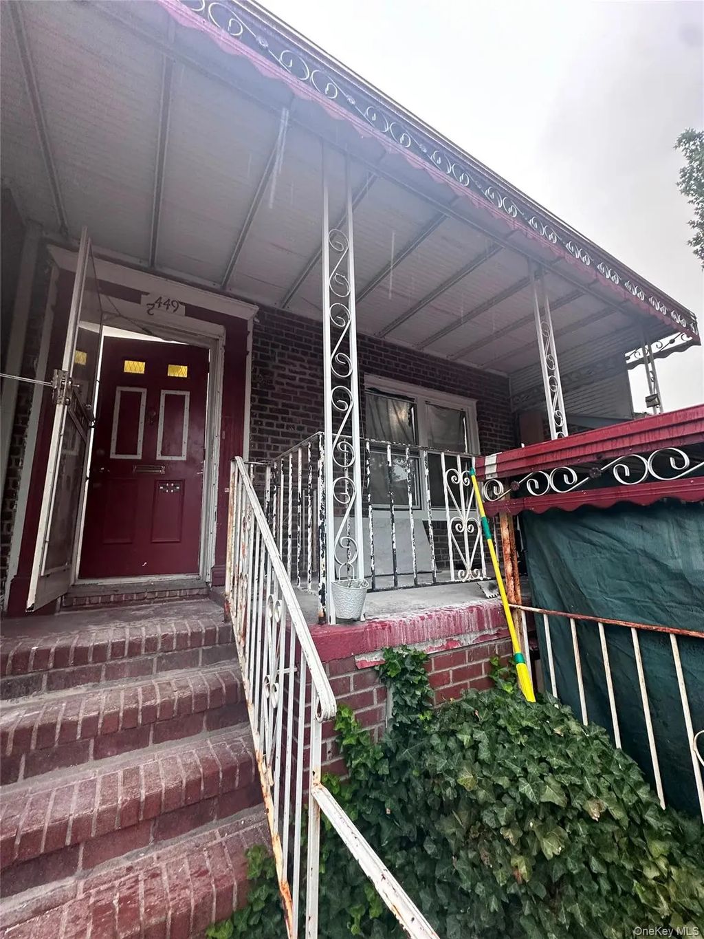 2449 92nd Street, East Elmhurst