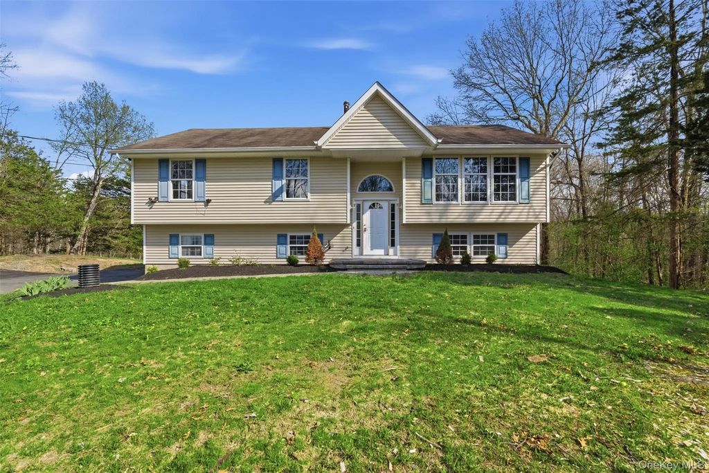 600 Twin Arch Road, Rock Tavern