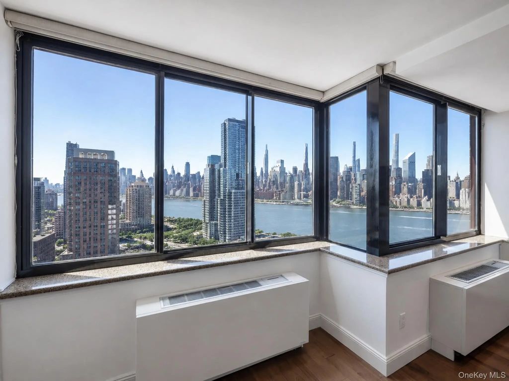 4-74 48th Avenue # 29h, Long Island City