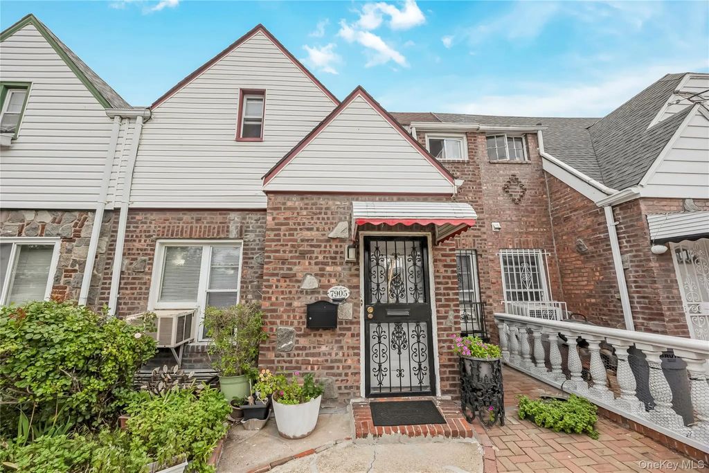 7905 Pitkin Avenue, Ozone Park