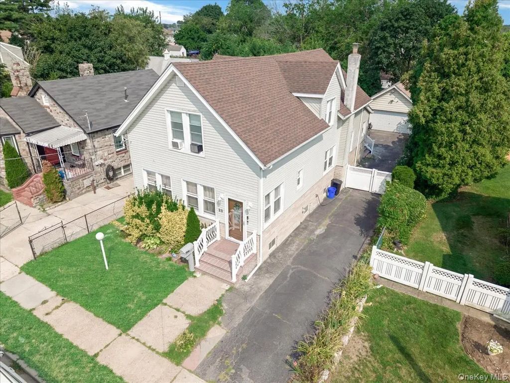 25 Edwards, Valley Stream