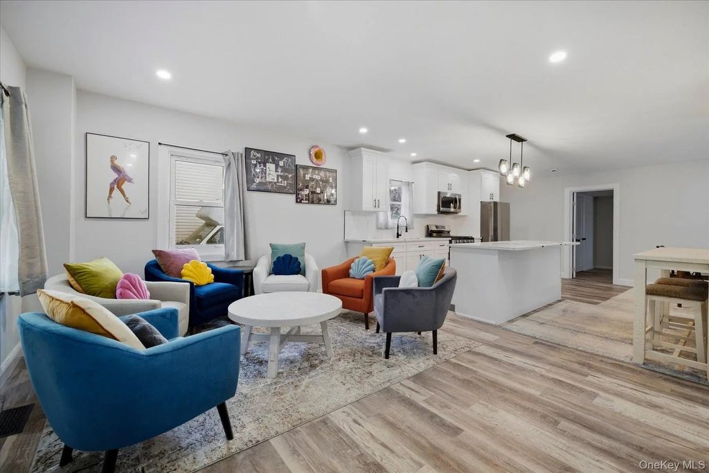 210 N Delaware Avenue, Massapequa