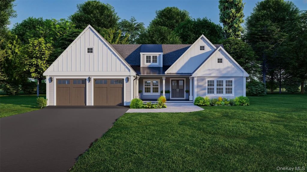 9 Lyons Farm Court, Brewster