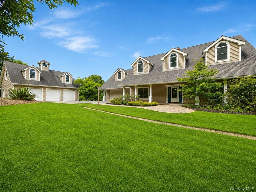 49 Helms Hill Road, Washingtonville