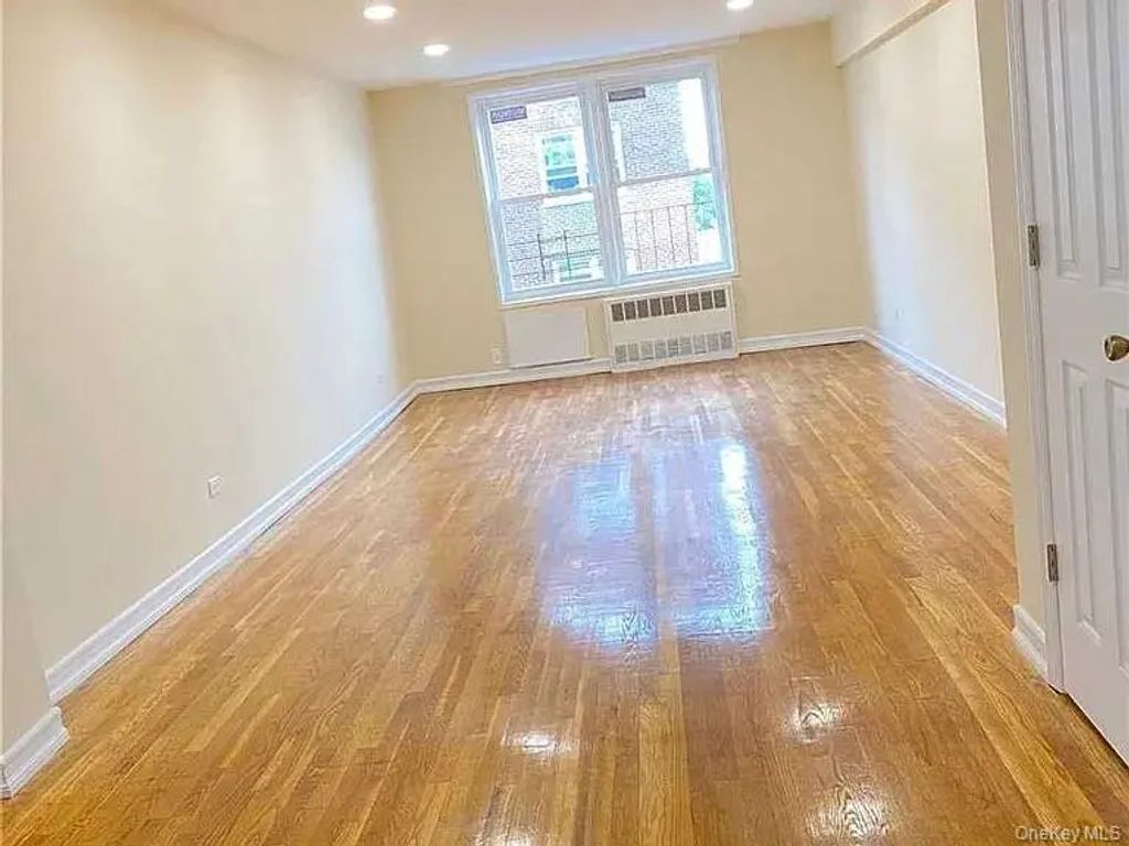 41-67 Judge Street # 4n, Elmhurst