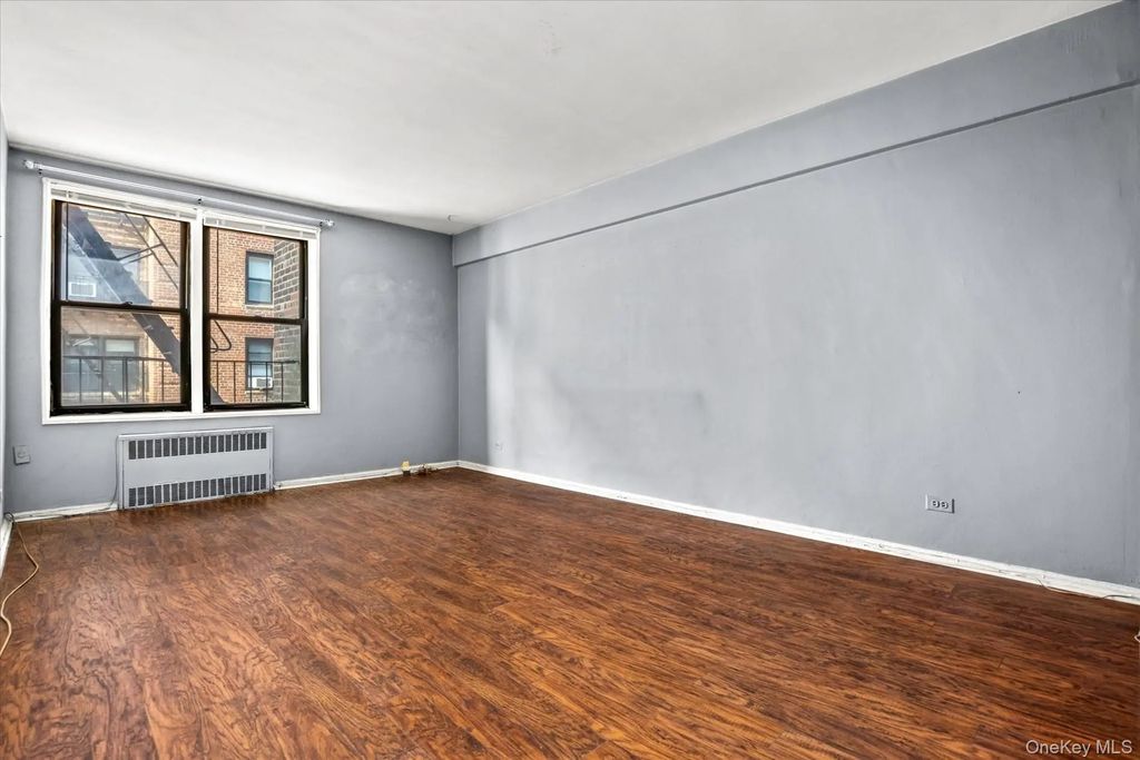 83-77 Woodhaven Boulevard # 3f, Woodhaven
