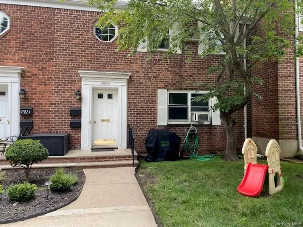 264-25 Langston Avenue # A-1, Glen Oaks