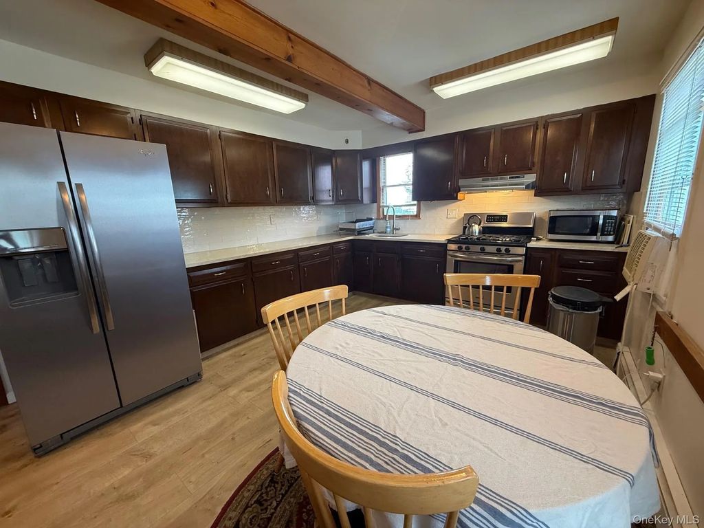 11 3rd Street # 1, Glen Cove