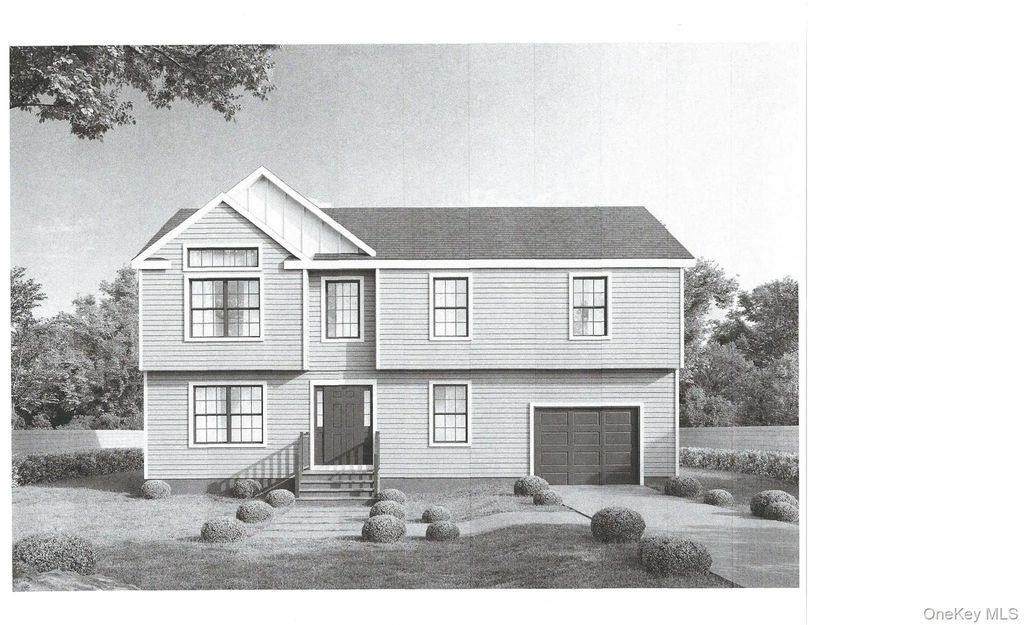 130 Center Street, Holbrook